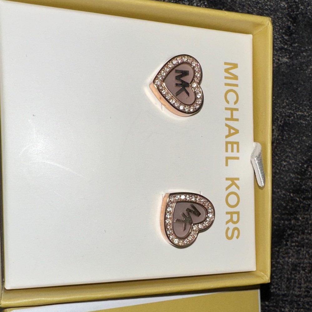 Michael Kors Gold and Brown Heart Earrings - Picture 5 of 11